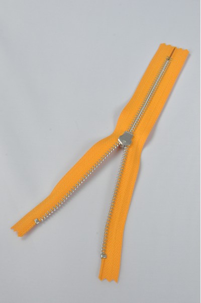 ZIP077  2號拉鏈  單頭金屬拉鏈   銀白色密尾拉鏈  不設單獨拉鍊訂購  細節-2